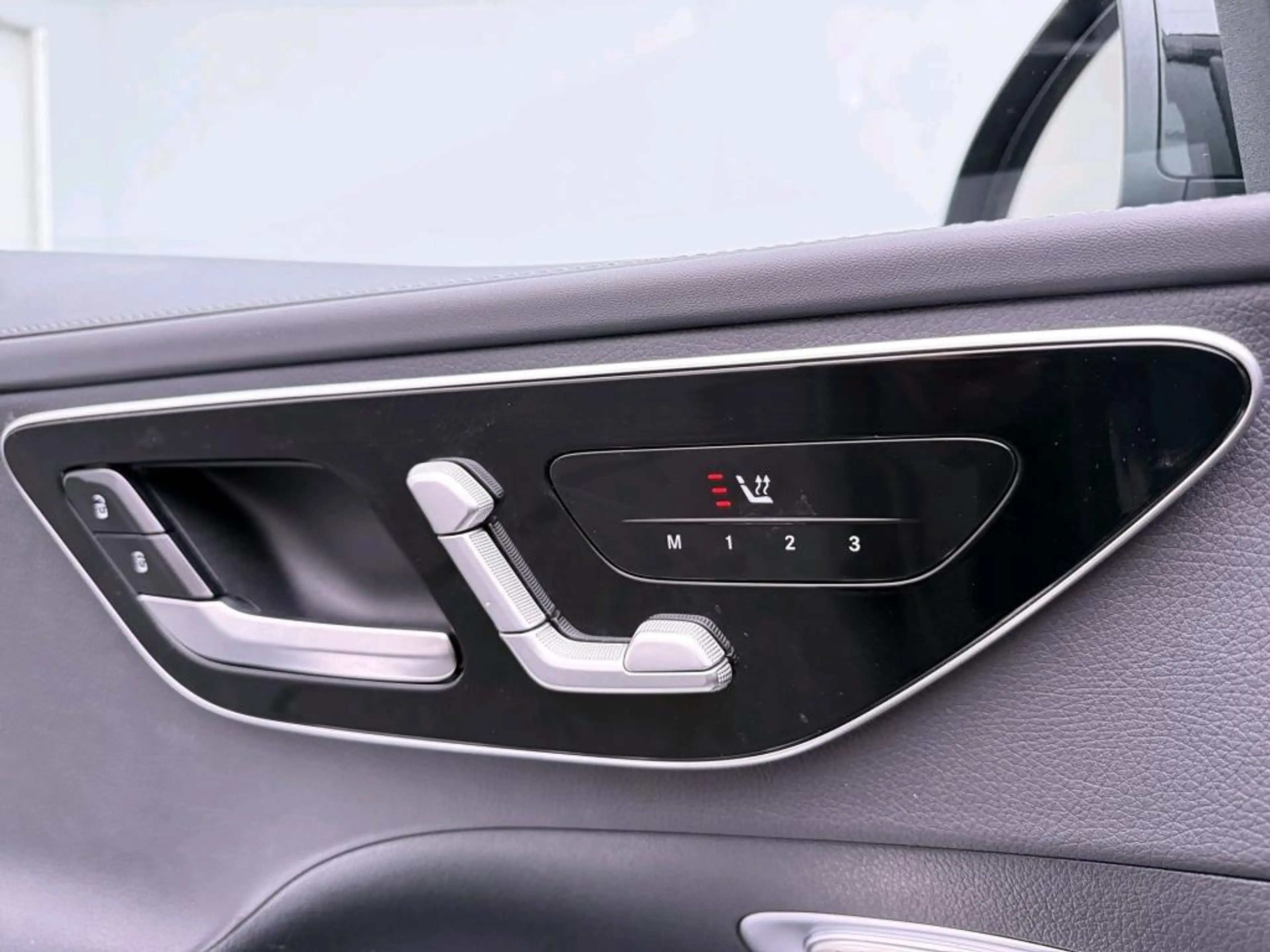 Mercedes-Benz C 300 Estate e Business Solution AMG Trekhaak |AMG Line — photo 9
