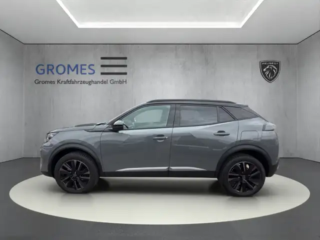 Peugeot 2008 view 6