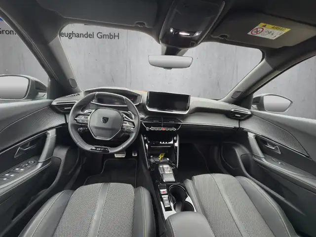 Peugeot 2008 view 12