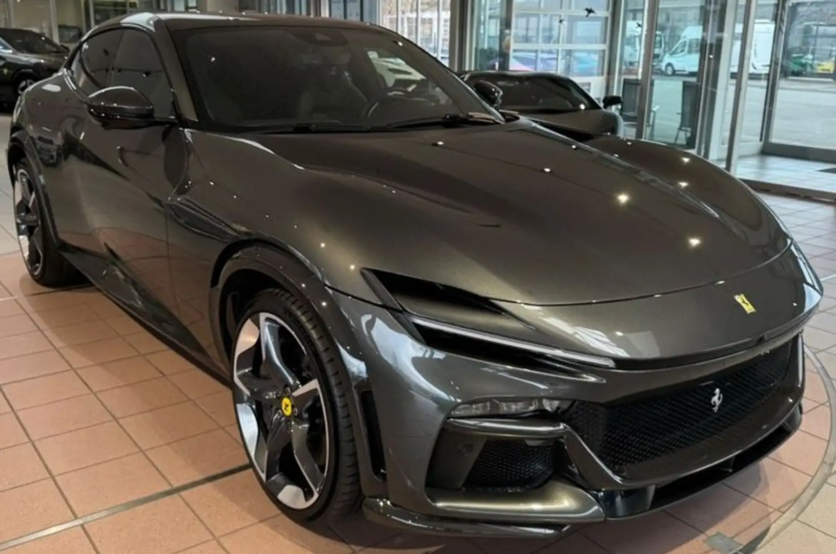 Ferrari Purosangue 6.5 Gri - 1