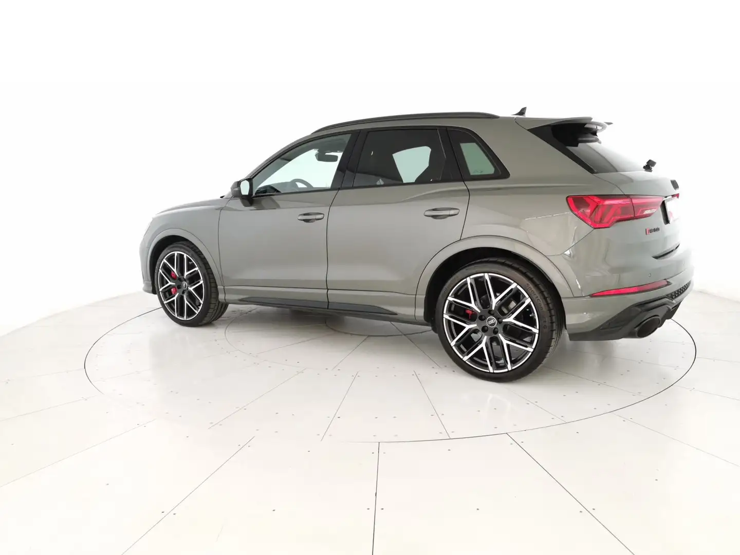 Audi RS Q3 RS 2.5 quattro s-tronic Gris - 2