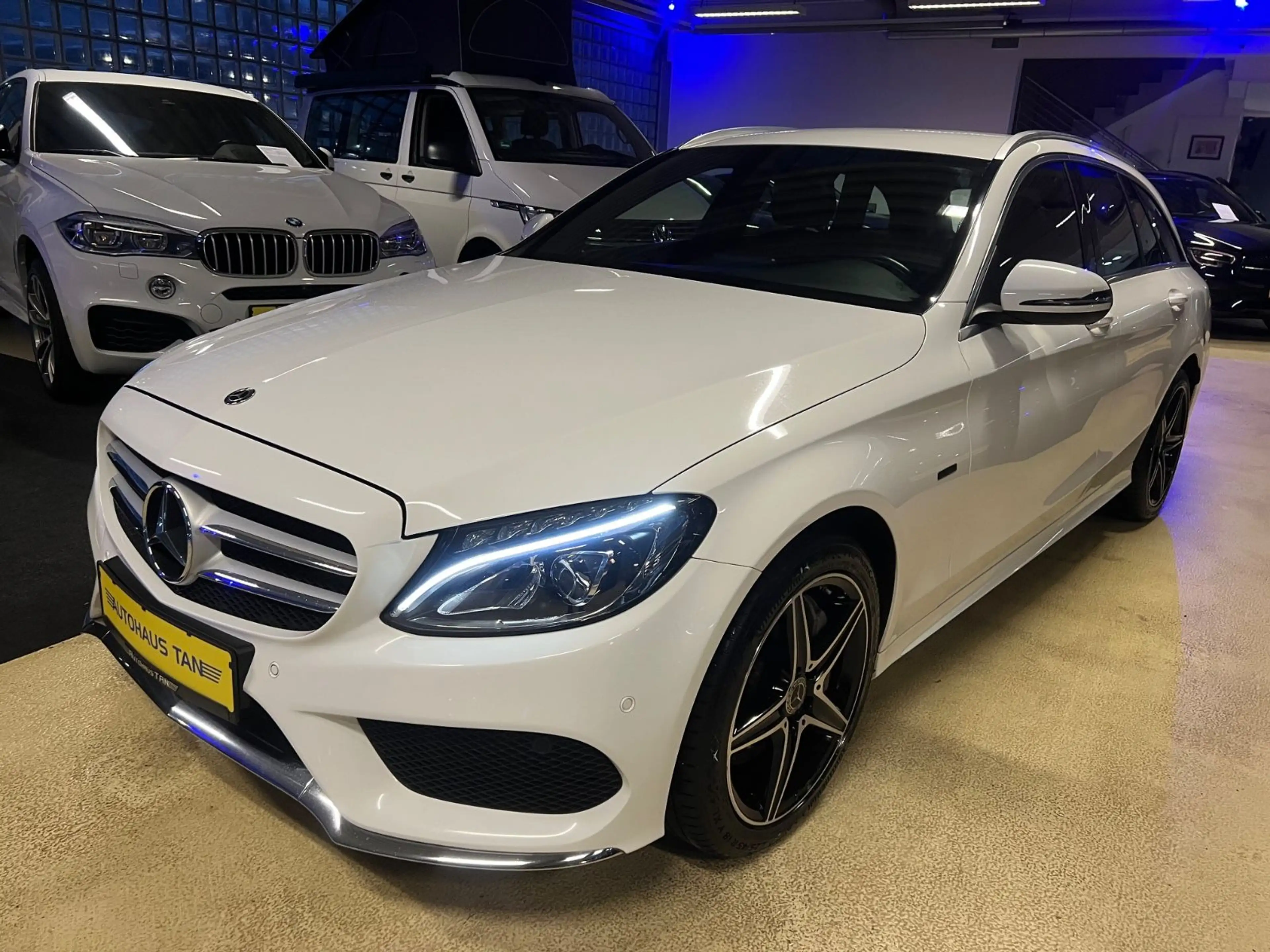 Mercedes-Benz C 350 T e Edition C AMG LINE *LED*NAVI*LEDER* — photo 3