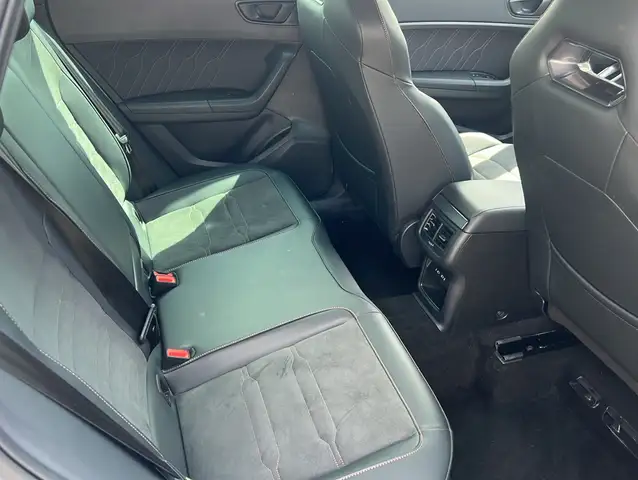 Cupra Ateca view 22