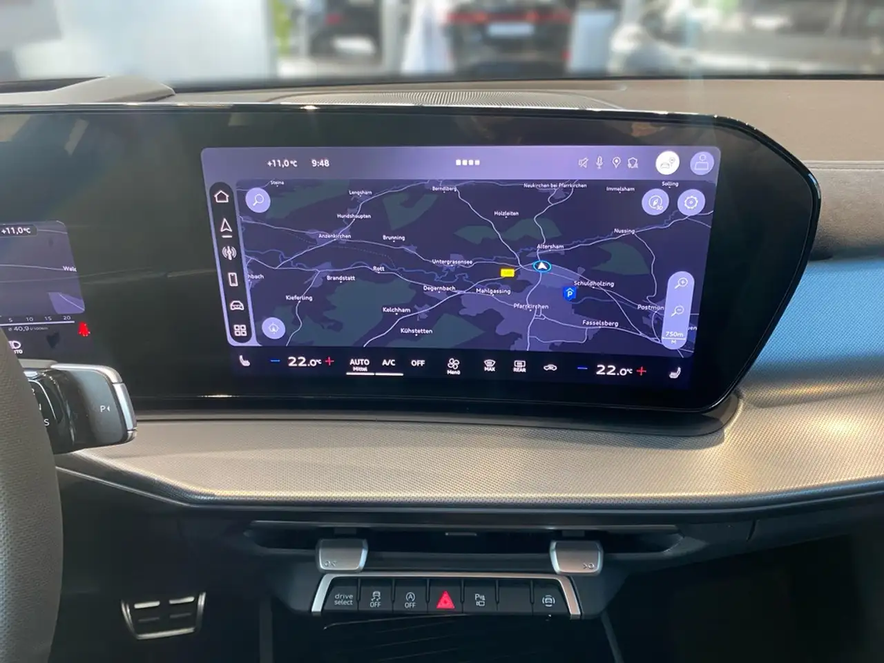 Audi Q3 TFSI quattro S line PANO+HUD+360°+ACC+SONOS+ 10