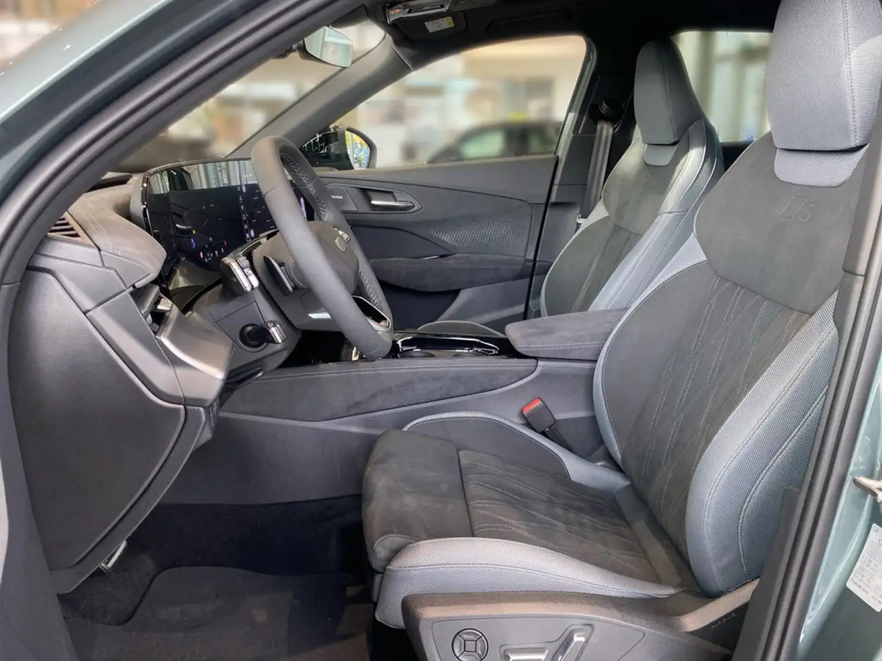 Audi Q3 TFSI quattro S line PANO+HUD+360°+ACC+SONOS+ 4