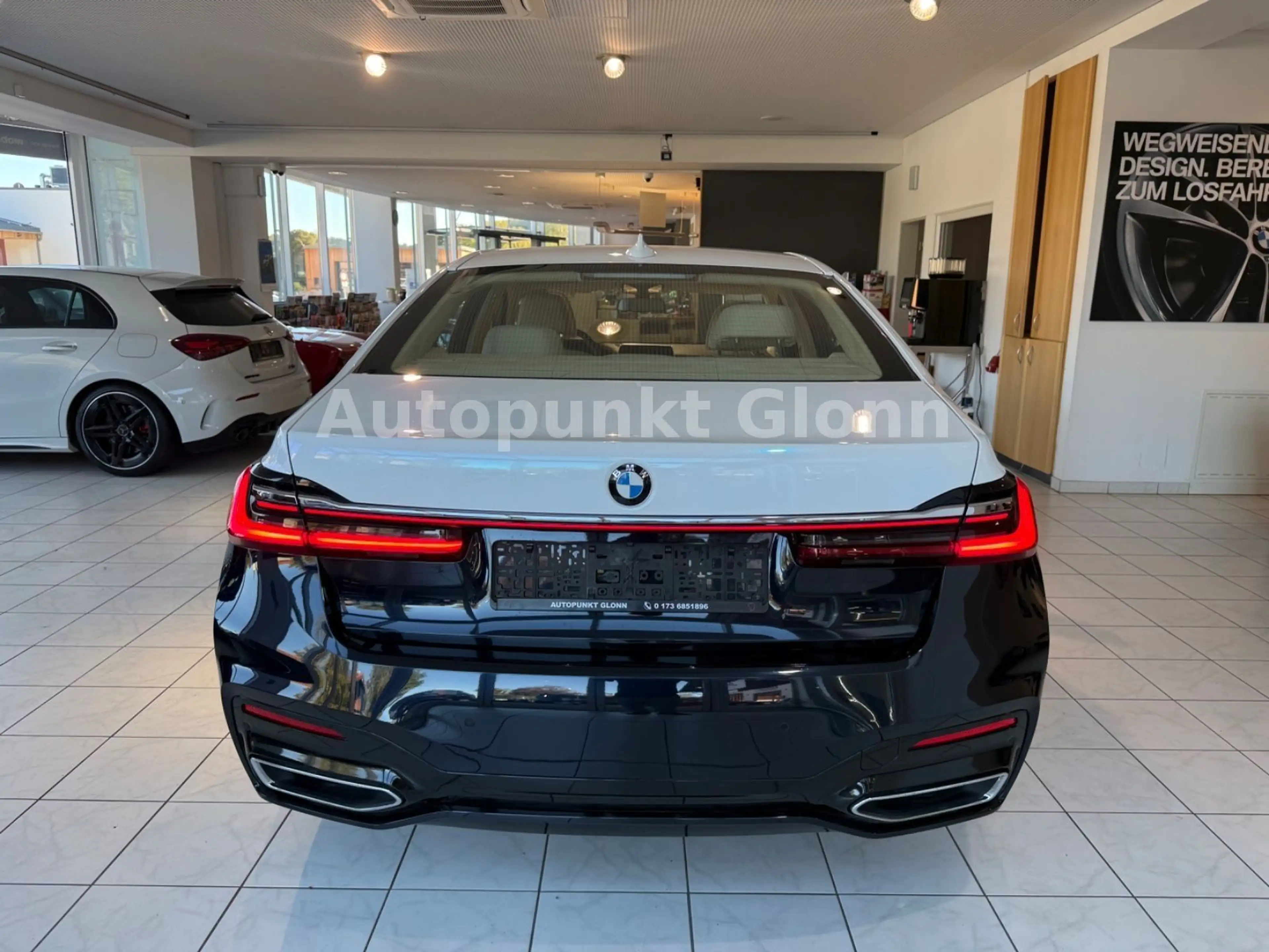 BMW 750 i xDrive|M Sport|SoftClose|Alcantara|21" — photo 8