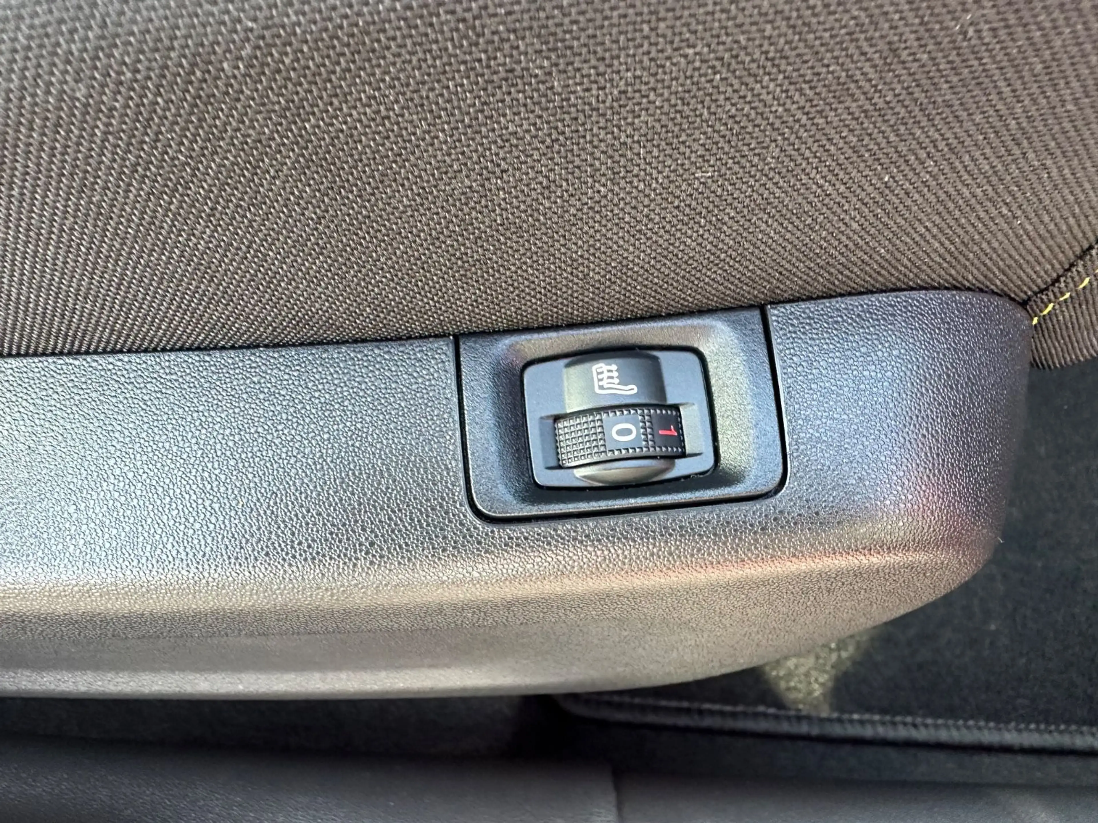 Citroen C3 YOU 1.2 VTi / PureTech *LED*Klima*S/H*10-TKM — photo 15