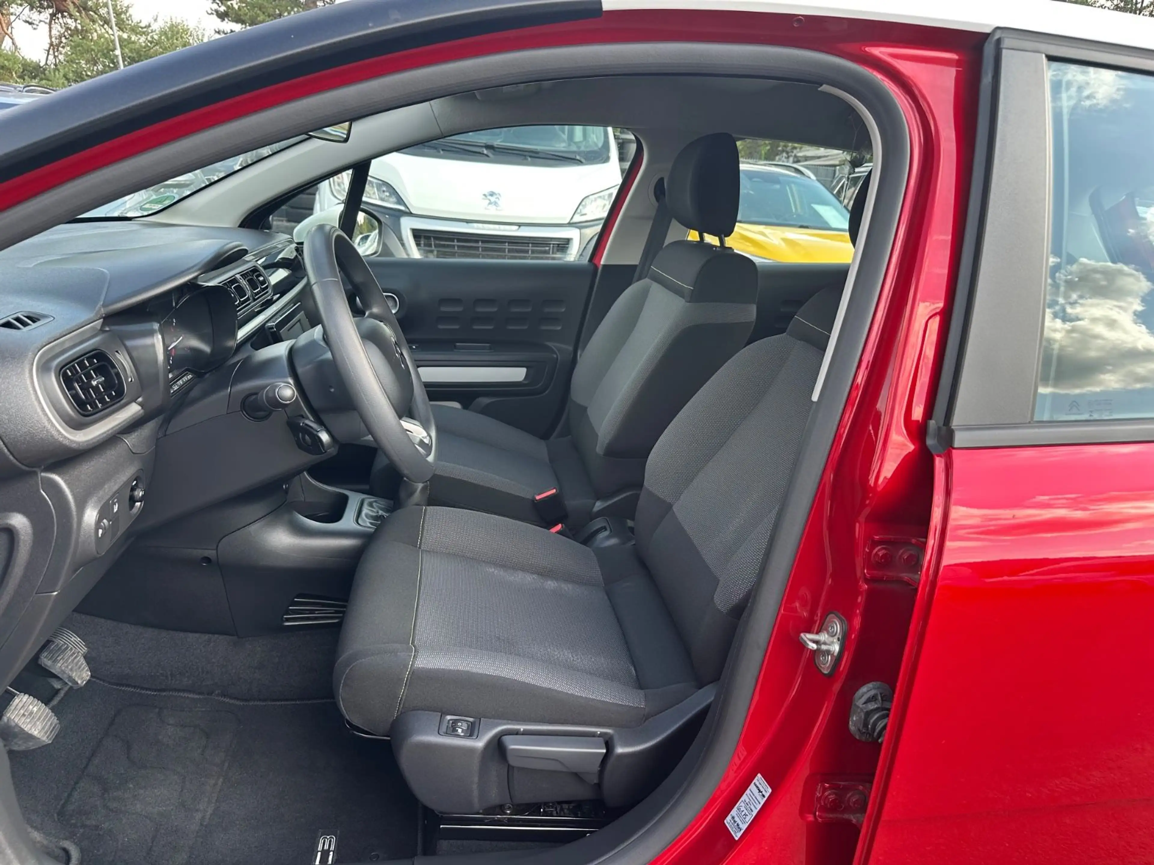 Citroen C3 YOU 1.2 VTi / PureTech *LED*Klima*S/H*10-TKM — photo 10