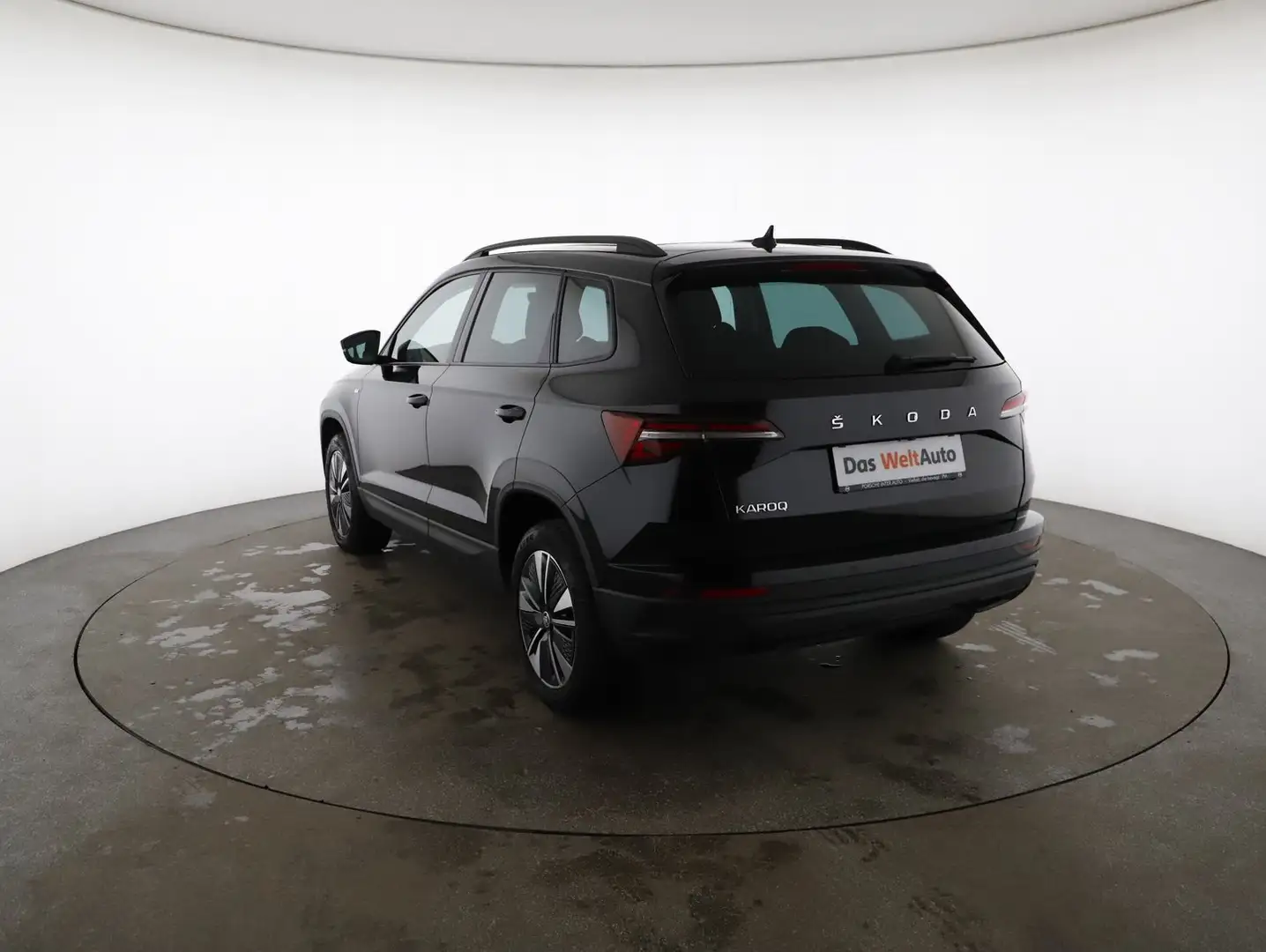 Skoda Karoq Ambition TDI Schwarz - 2