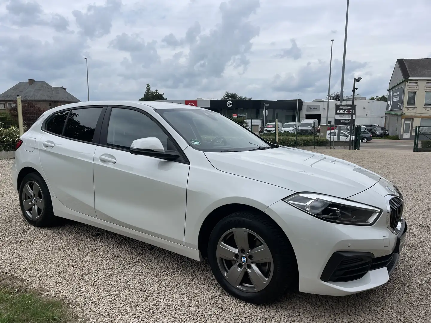 BMW 118 118i Aut.*Mod 23*69211km*Garantie*20750€ Blanc - 1