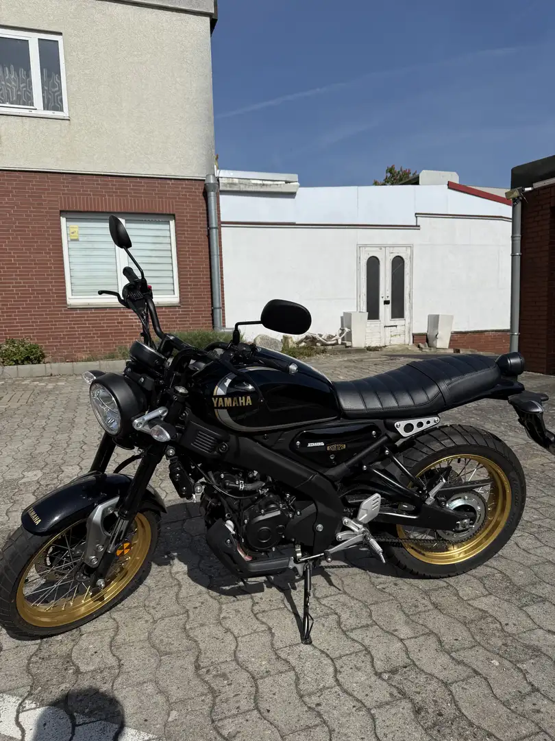 Yamaha XSR 125 Černá - 1