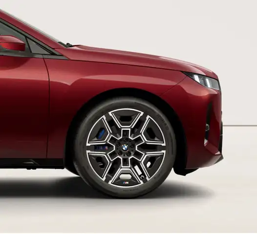 BMW Ix view 8