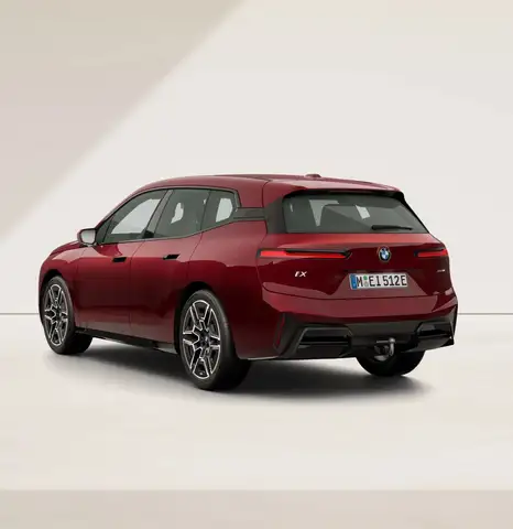 BMW Ix view 9