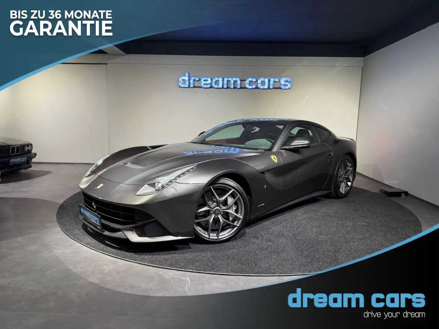 Ferrari F12 Berlinetta / Beifahrerdisplay / Carbon / JBL / Gri - 1