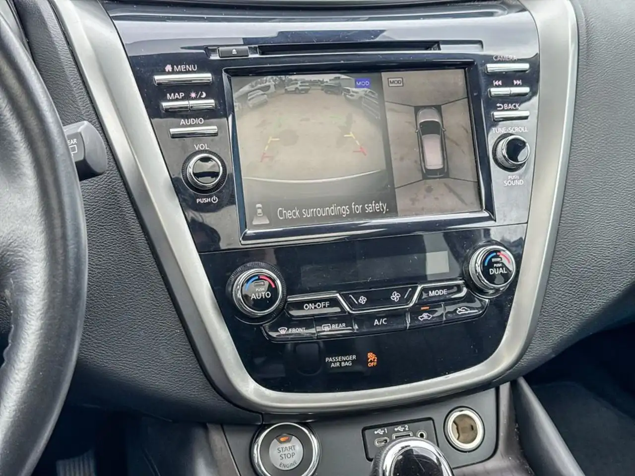 Nissan Murano снимка Nissan Murano