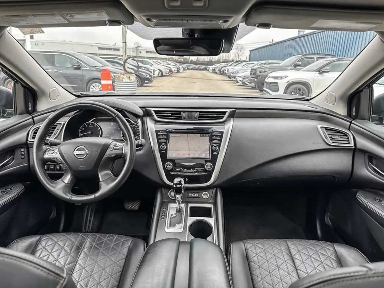 Nissan Murano снимка Nissan Murano