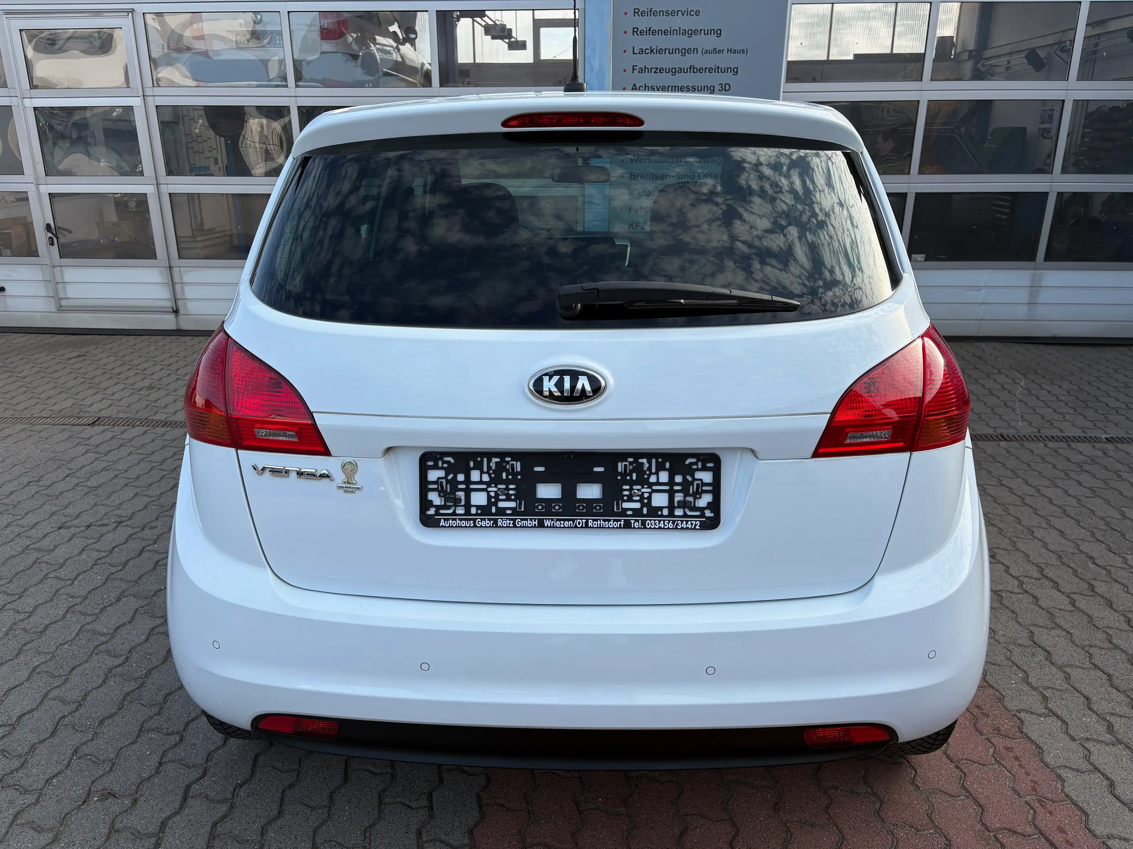 Kia Venga 1.4 , Sitzheizung, USB, AUX, HU/AU neu — photo 8