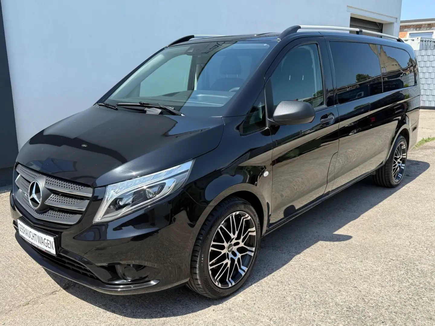 Mercedes-Benz Vito Mixto 119 CDI extralang 5-Sitze, AHK 2.5t Schwarz - 1
