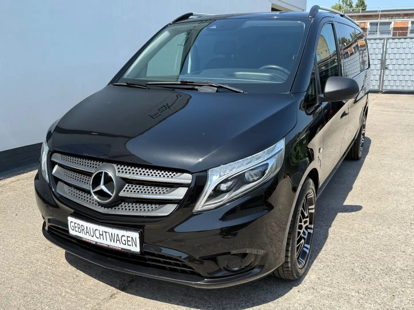 Mercedes-Benz Vito Mixto 119 CDI extralang 5-Sitze, AHK 2.5t Schwarz - 2