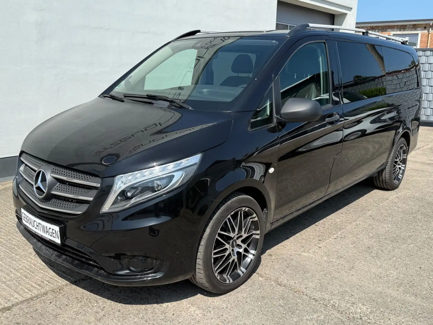 Mercedes-Benz Vito Mixto 119 CDI extralang 5-Sitze, AHK 2.5t Schwarz - 1