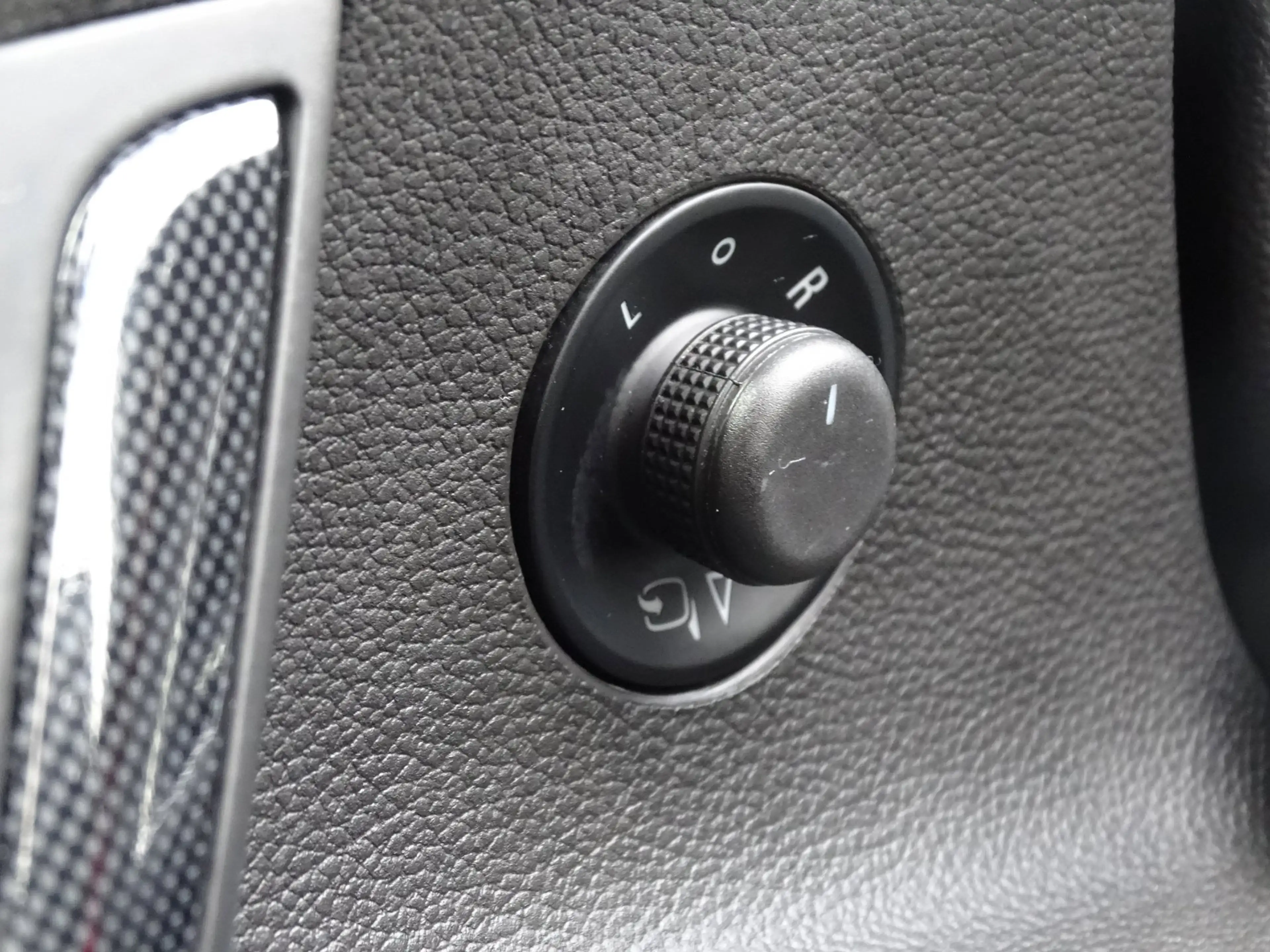 Opel Cascada 1.4 Turbo ecoFLEX Cosmo|Leder|Camera|All Season — photo 14