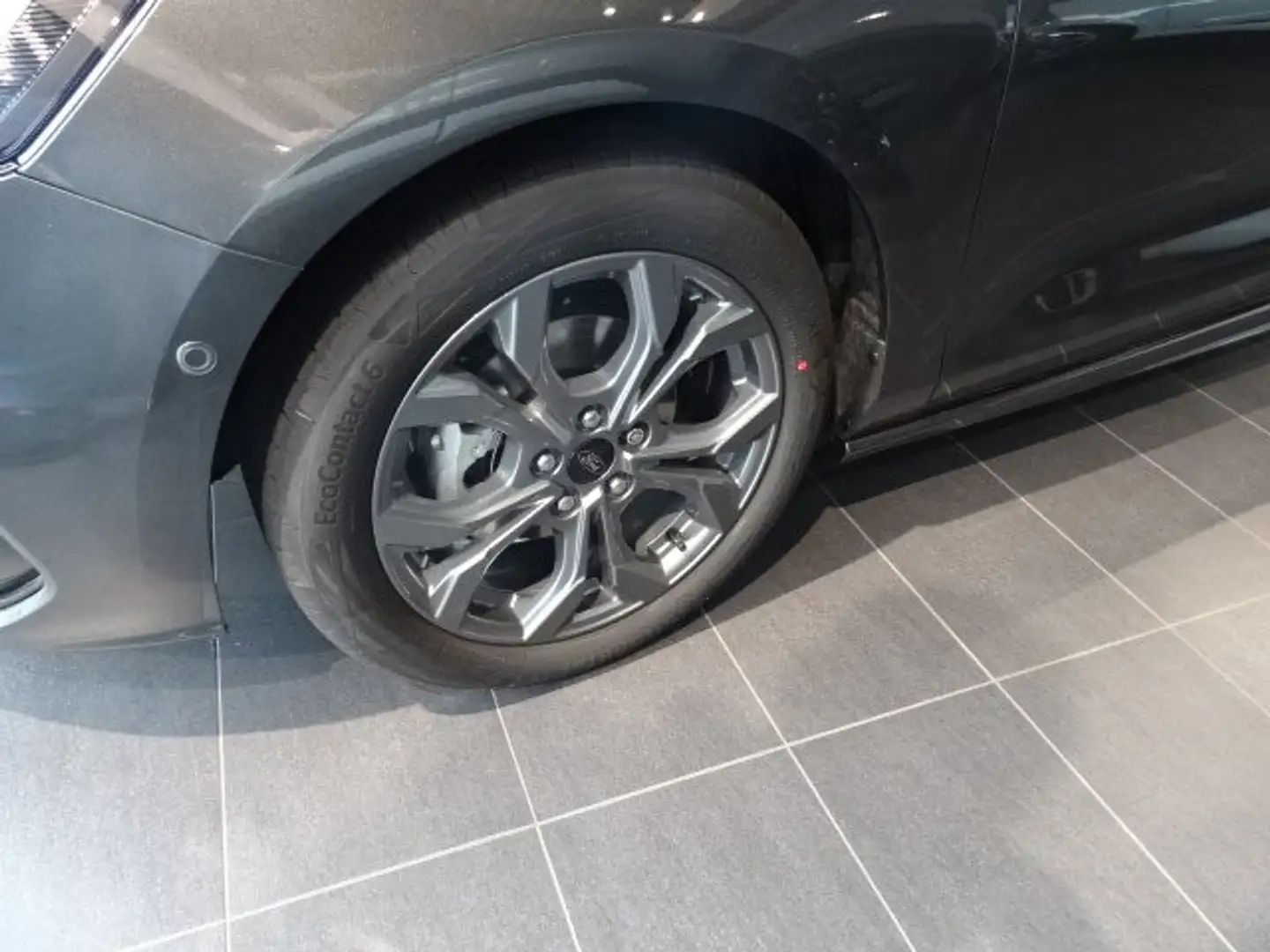 Ford Focus 1.0 Ecoboost ST-Line Turnier +Kamera+Navi Grigio - 2