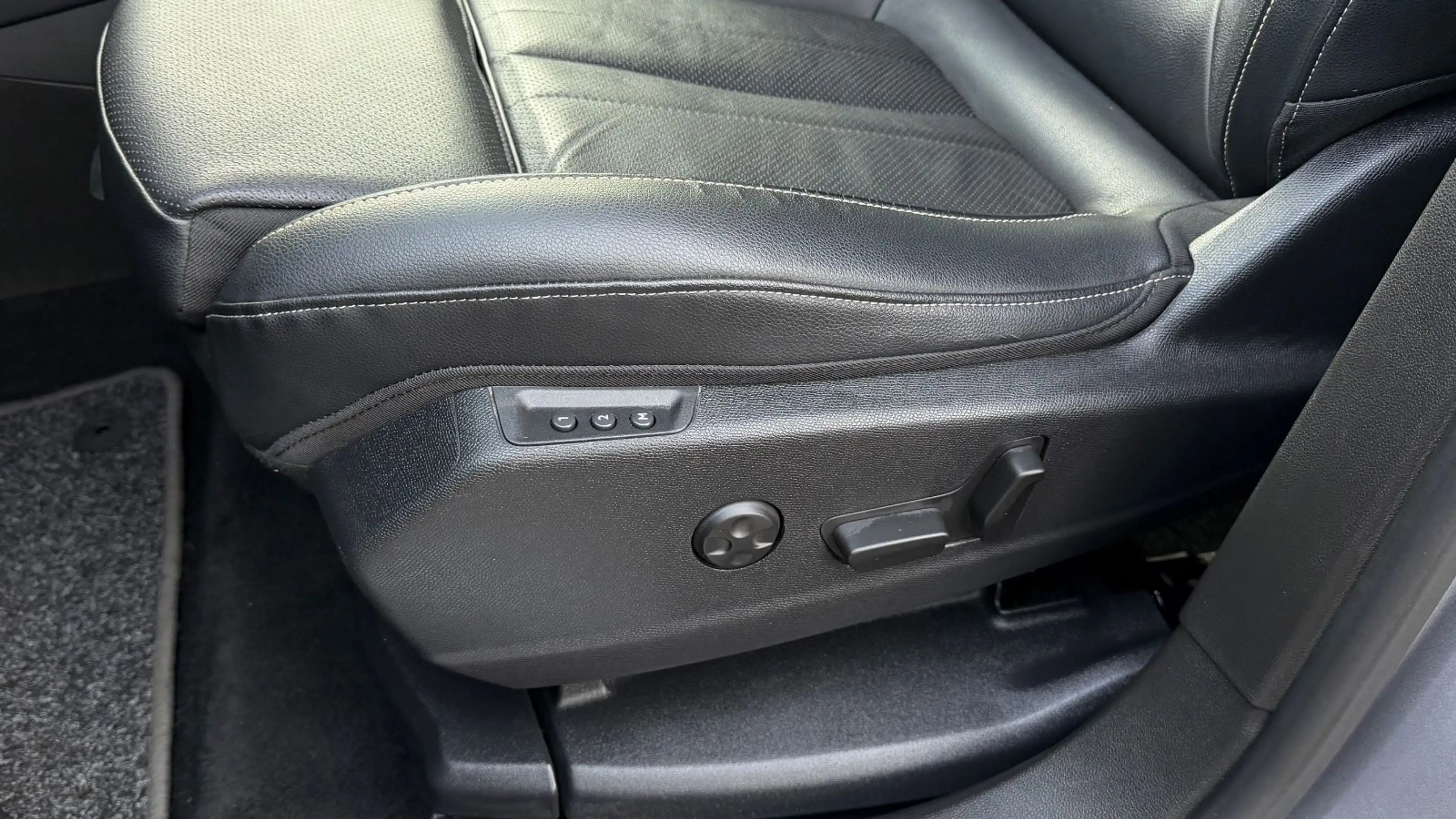 Opel Grandland X Business Innovation *360KAMERA* — photo 15