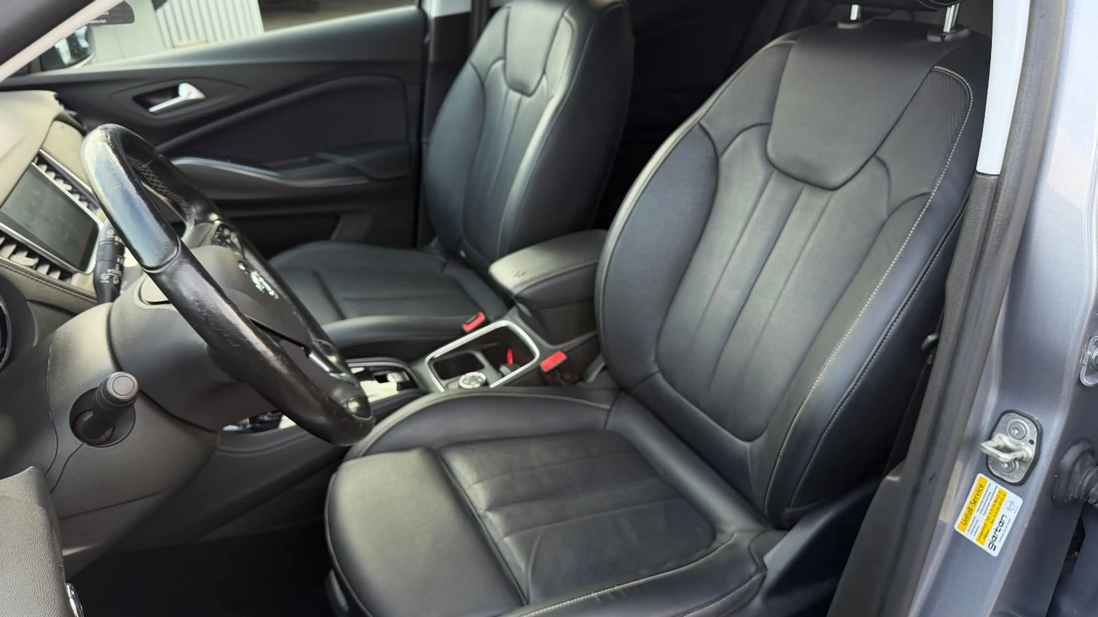 Opel Grandland X Business Innovation *360KAMERA* — photo 14