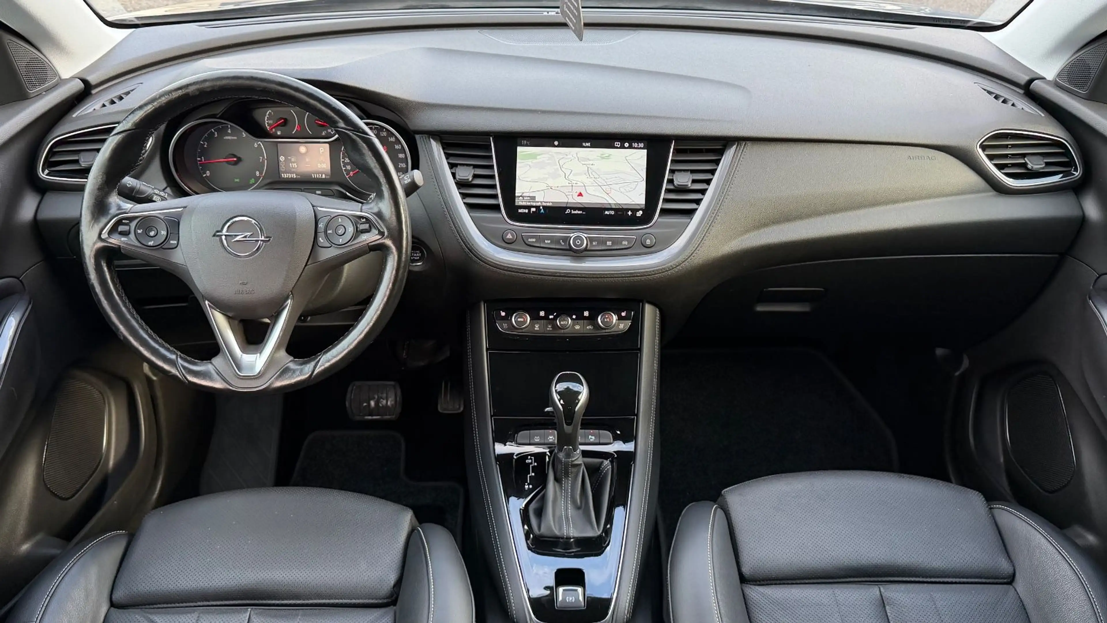 Opel Grandland X Business Innovation *360KAMERA* — photo 12