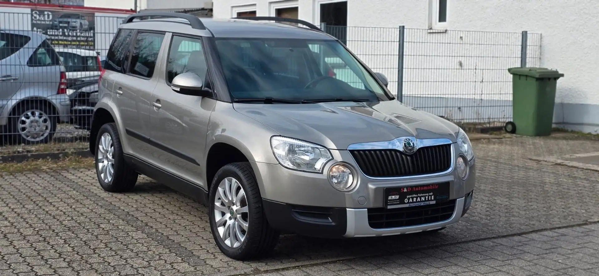 Skoda Yeti Active Plus Edition 4x4 Beige - 2