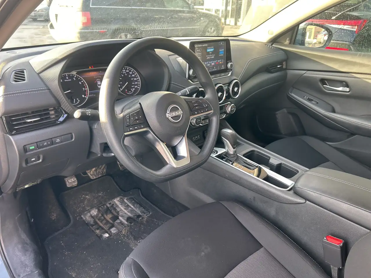 Nissan Sentra снимка Nissan Sentra