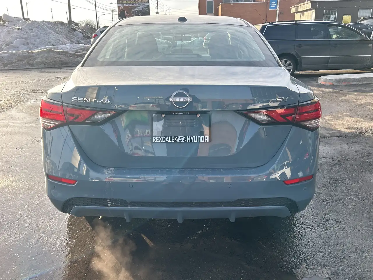 Nissan Sentra снимка Nissan Sentra