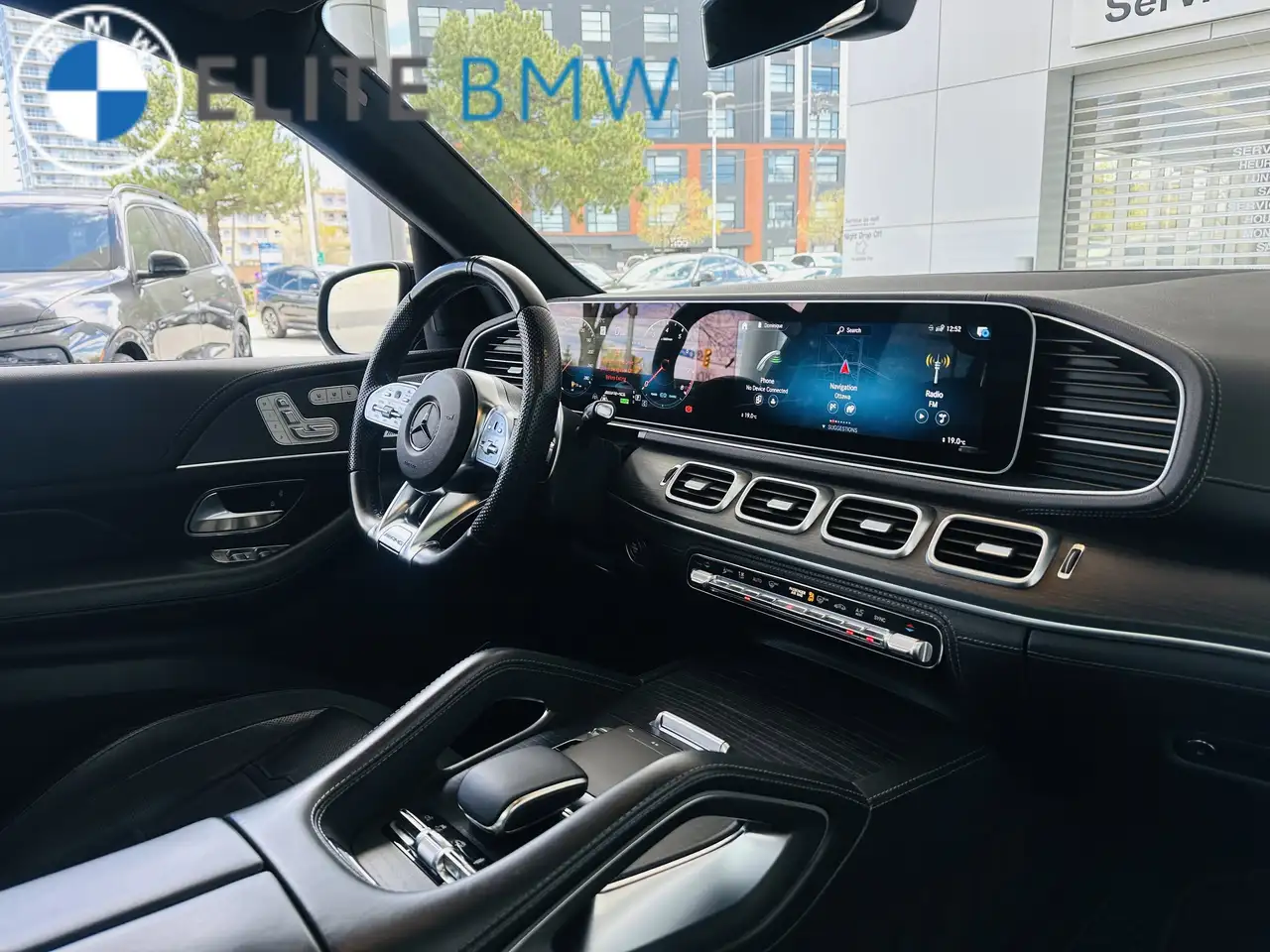 Mercedes-Benz GLE снимка Mercedes-Benz GLE