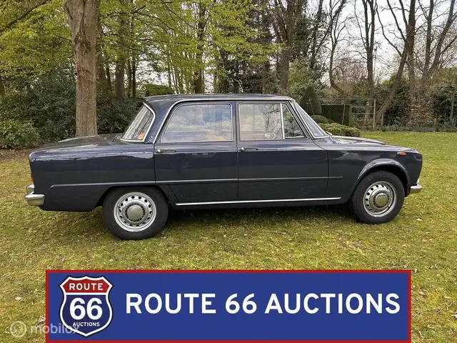 Alfa Romeo Giulia Super 1600 | 1972 | Route 66 Auctions