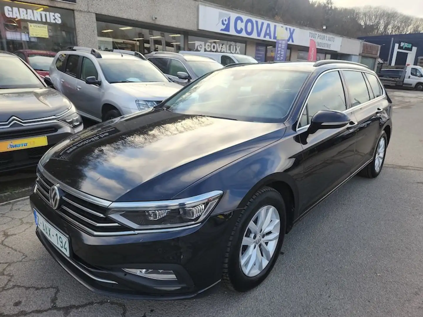 Volkswagen Passat Variant Passat SW 2.0 TDi SCR Comfortline DSG (EU6.2) Noir - 1