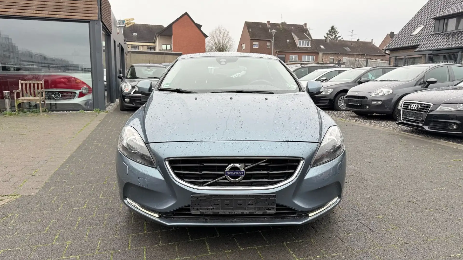 Volvo V40 You! Blue - 2