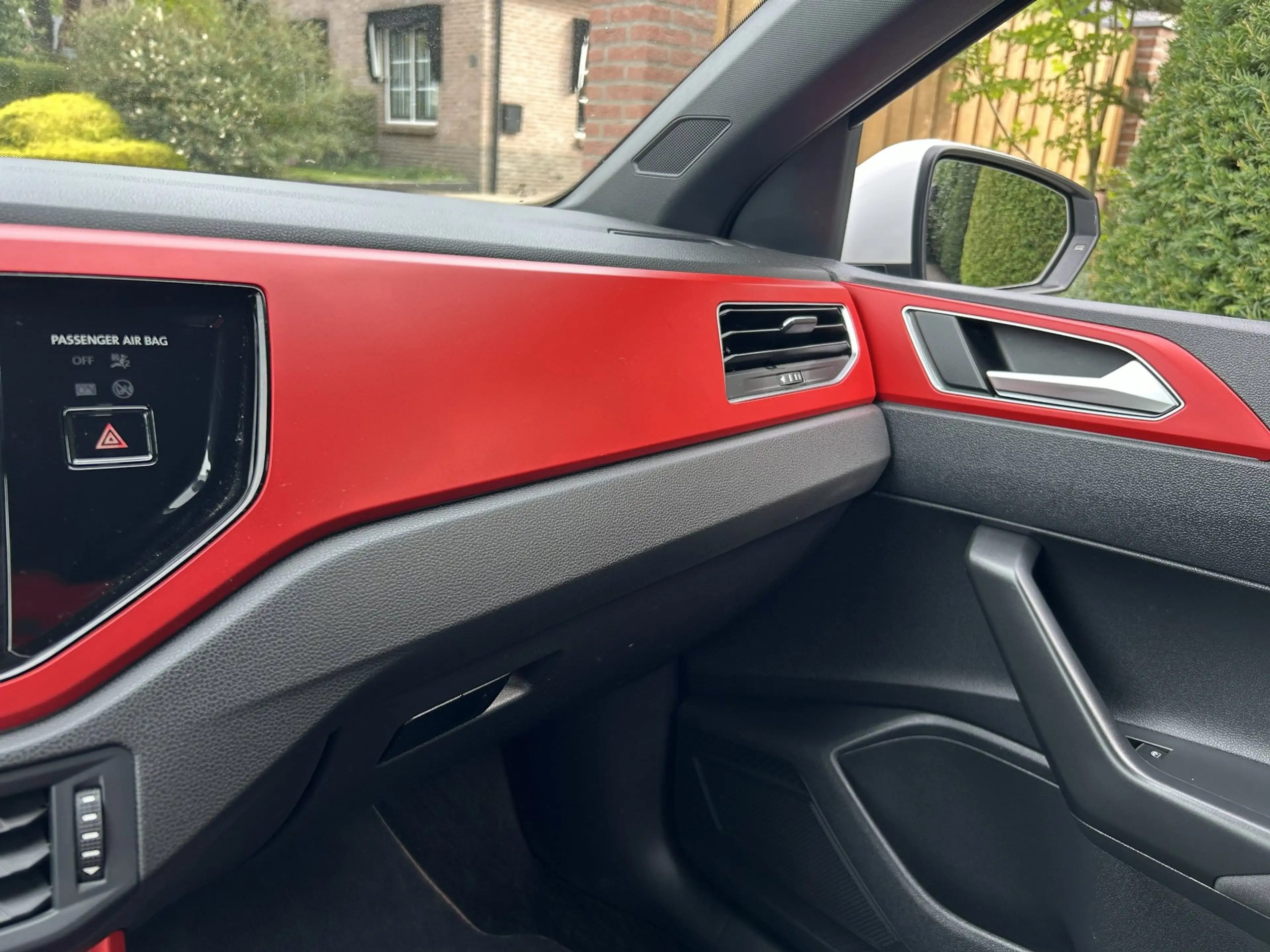 Volkswagen Polo GTI 2.0 TSI — photo 12