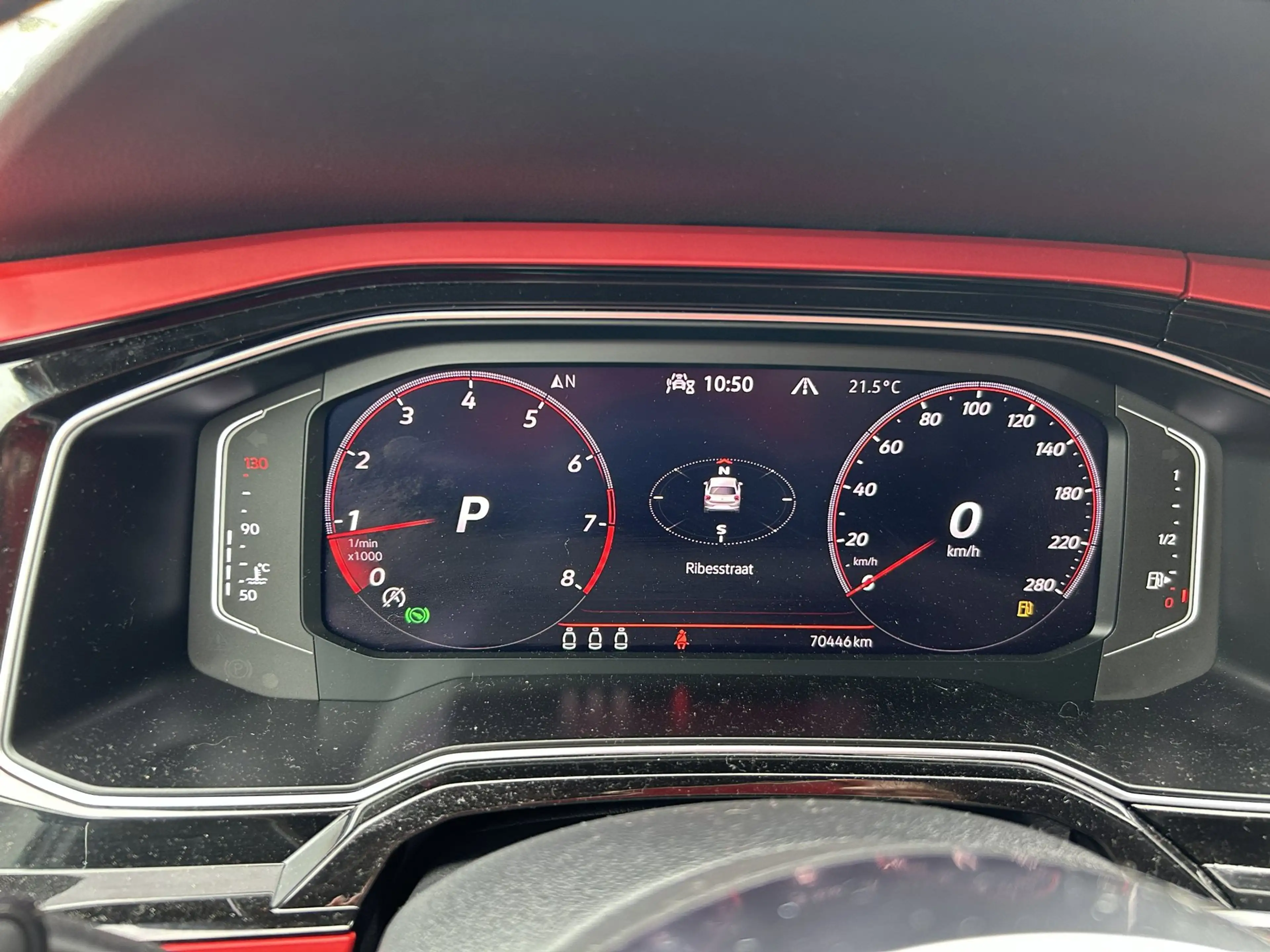 Volkswagen Polo GTI 2.0 TSI — photo 10