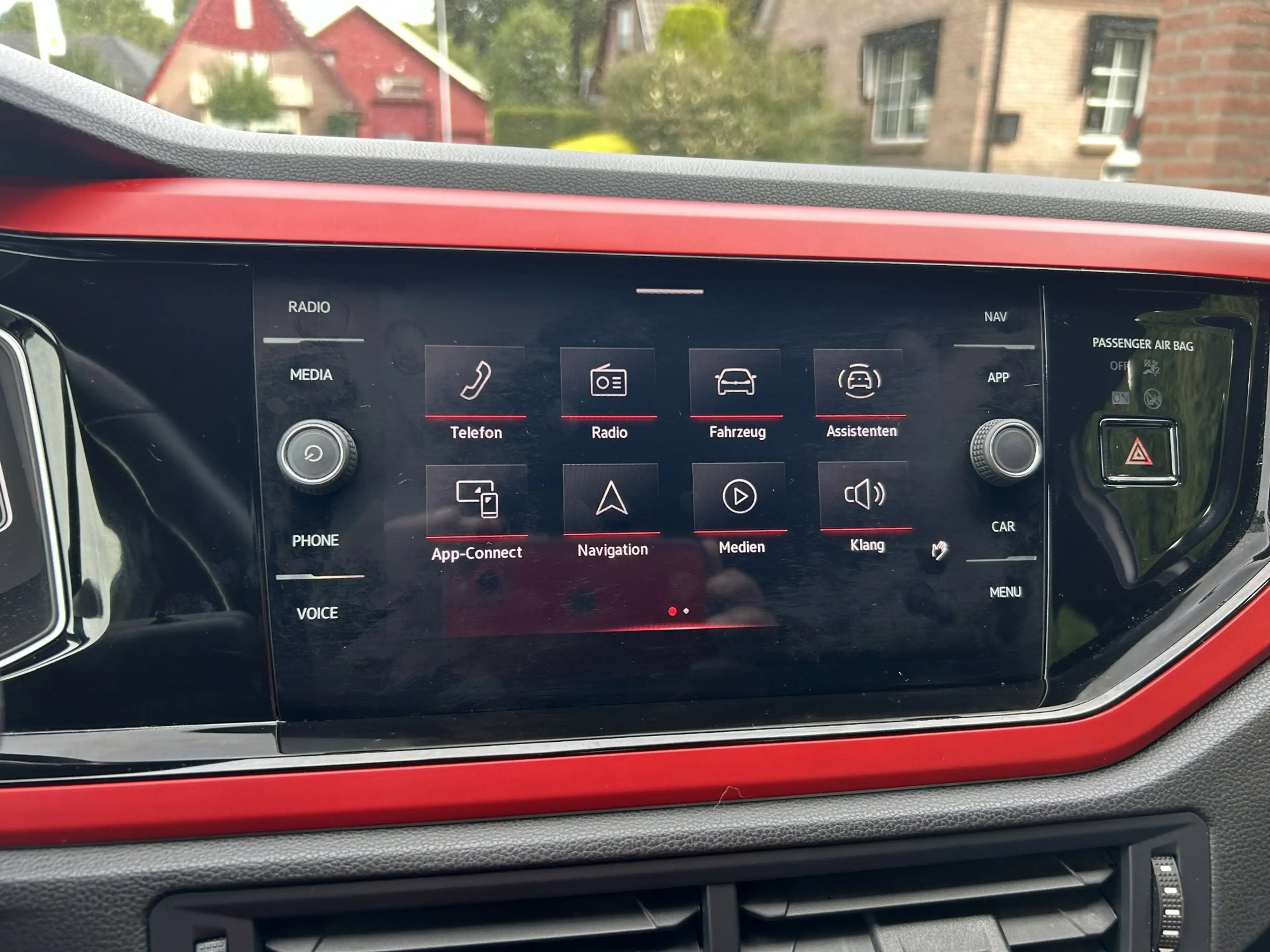 Volkswagen Polo GTI 2.0 TSI — photo 11
