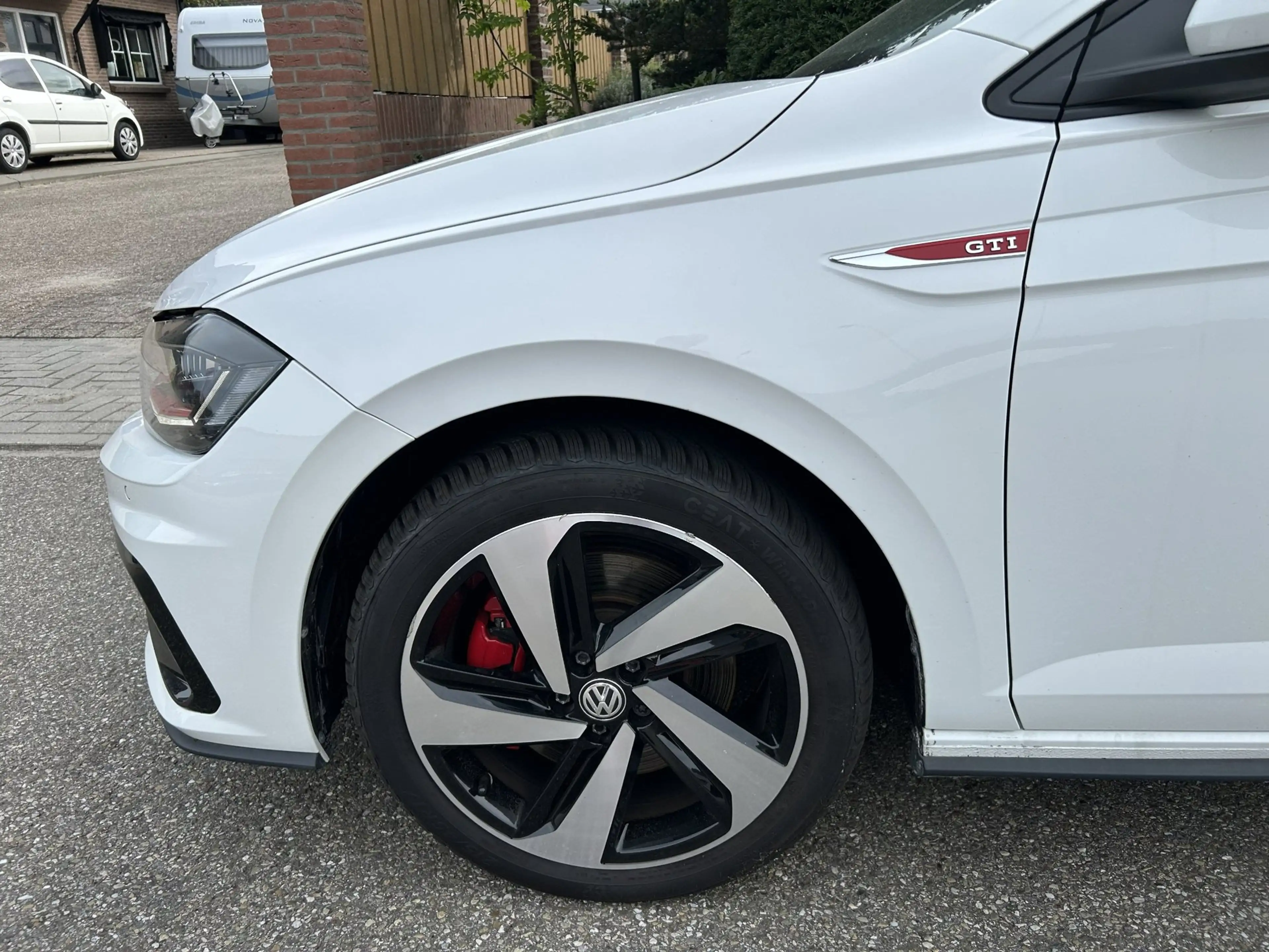 Volkswagen Polo GTI 2.0 TSI — photo 5