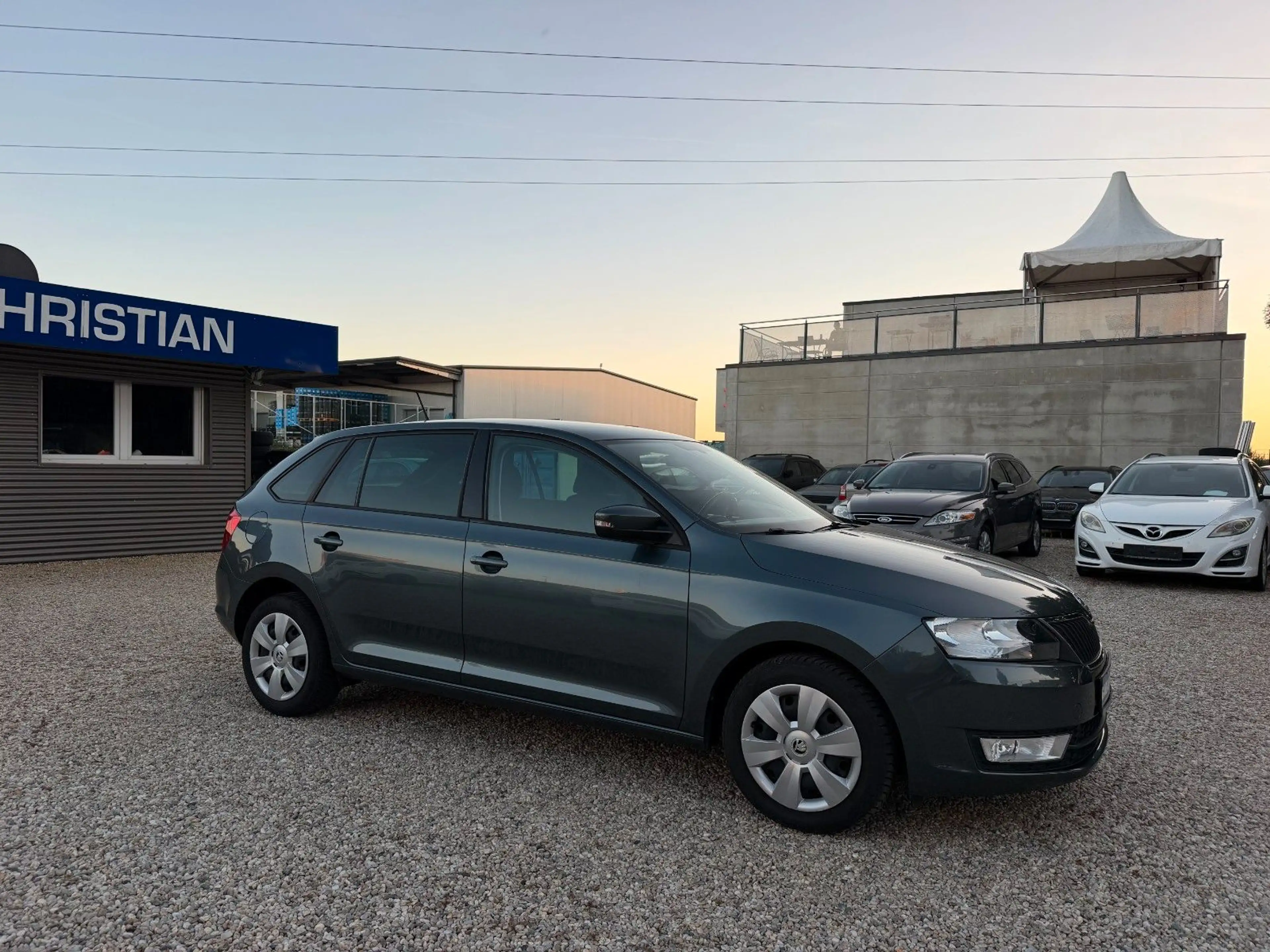Skoda Rapid/Spaceback Spaceback Ambition Klimaautomatik 2*PDC — photo 5