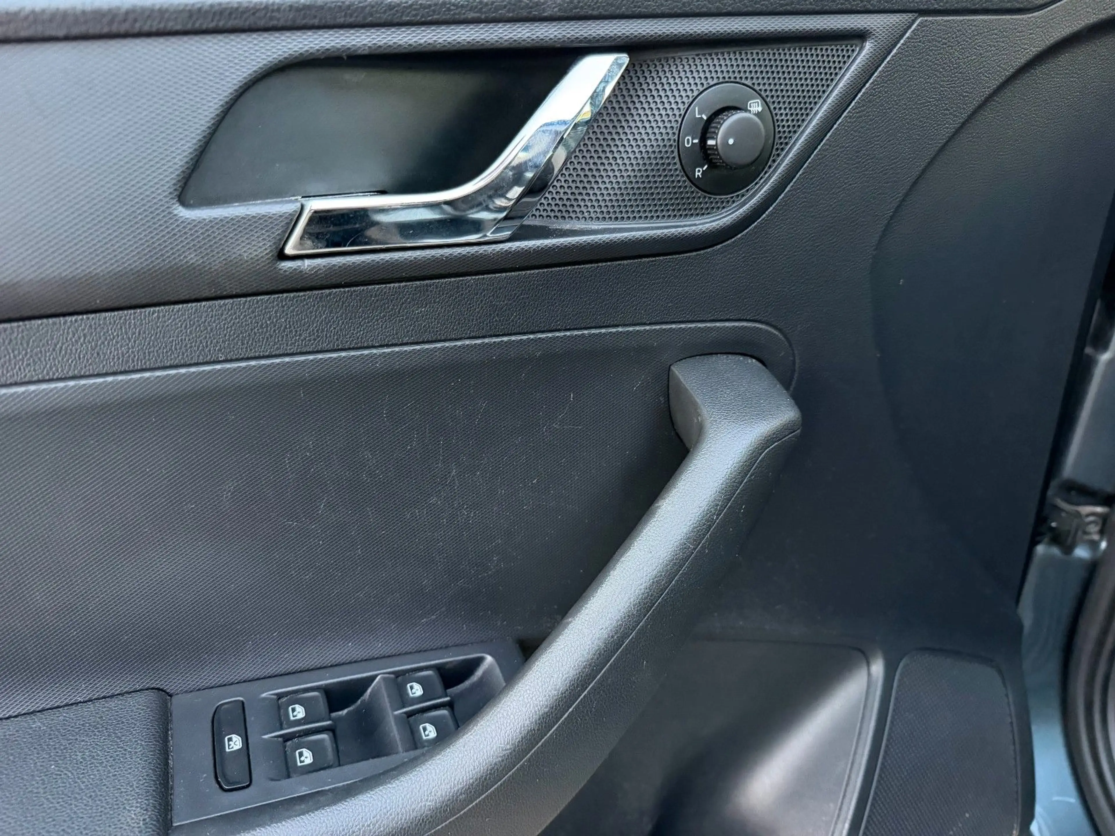Skoda Rapid/Spaceback Spaceback Ambition Klimaautomatik 2*PDC — photo 17