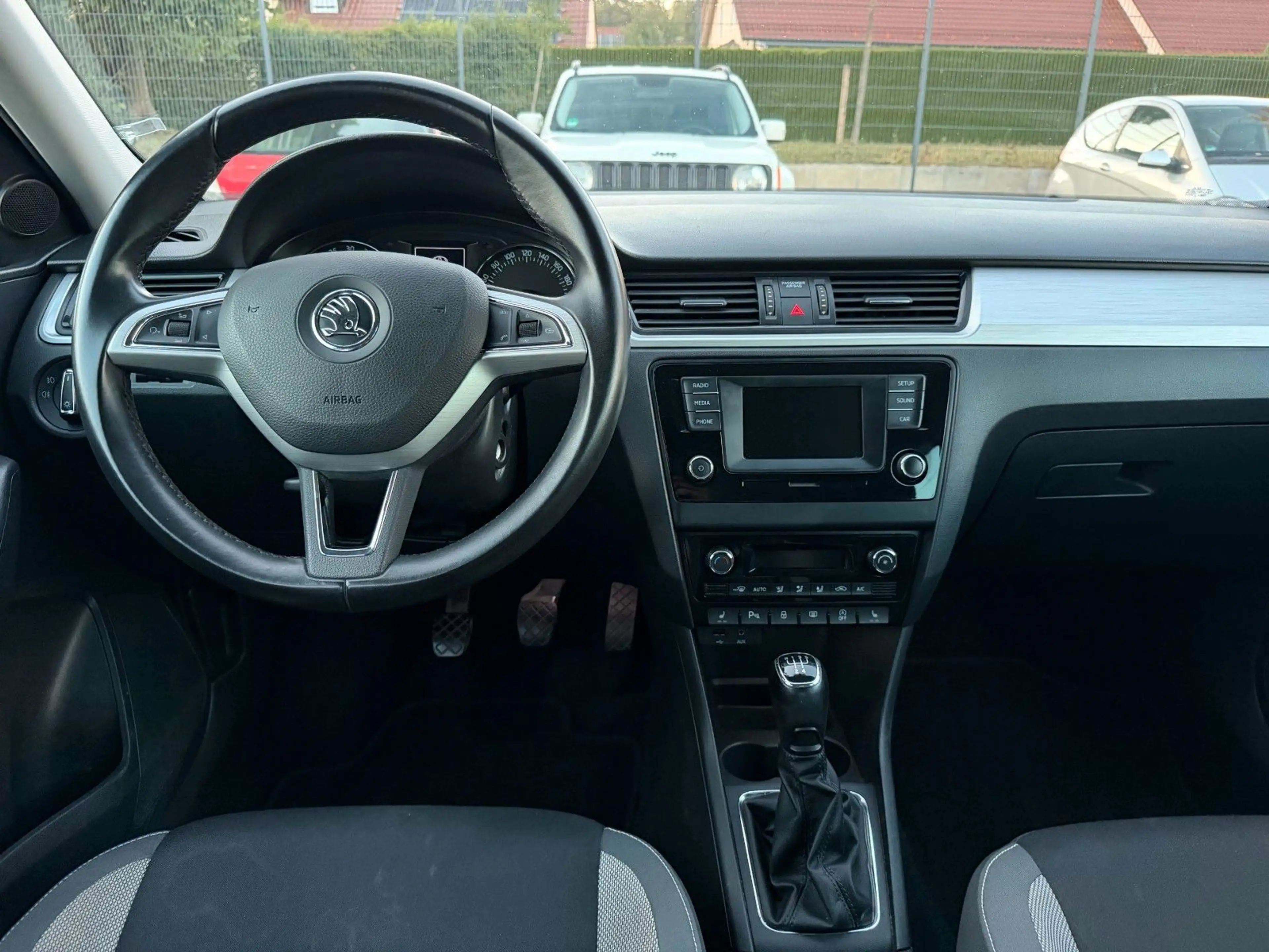 Skoda Rapid/Spaceback Spaceback Ambition Klimaautomatik 2*PDC — photo 16
