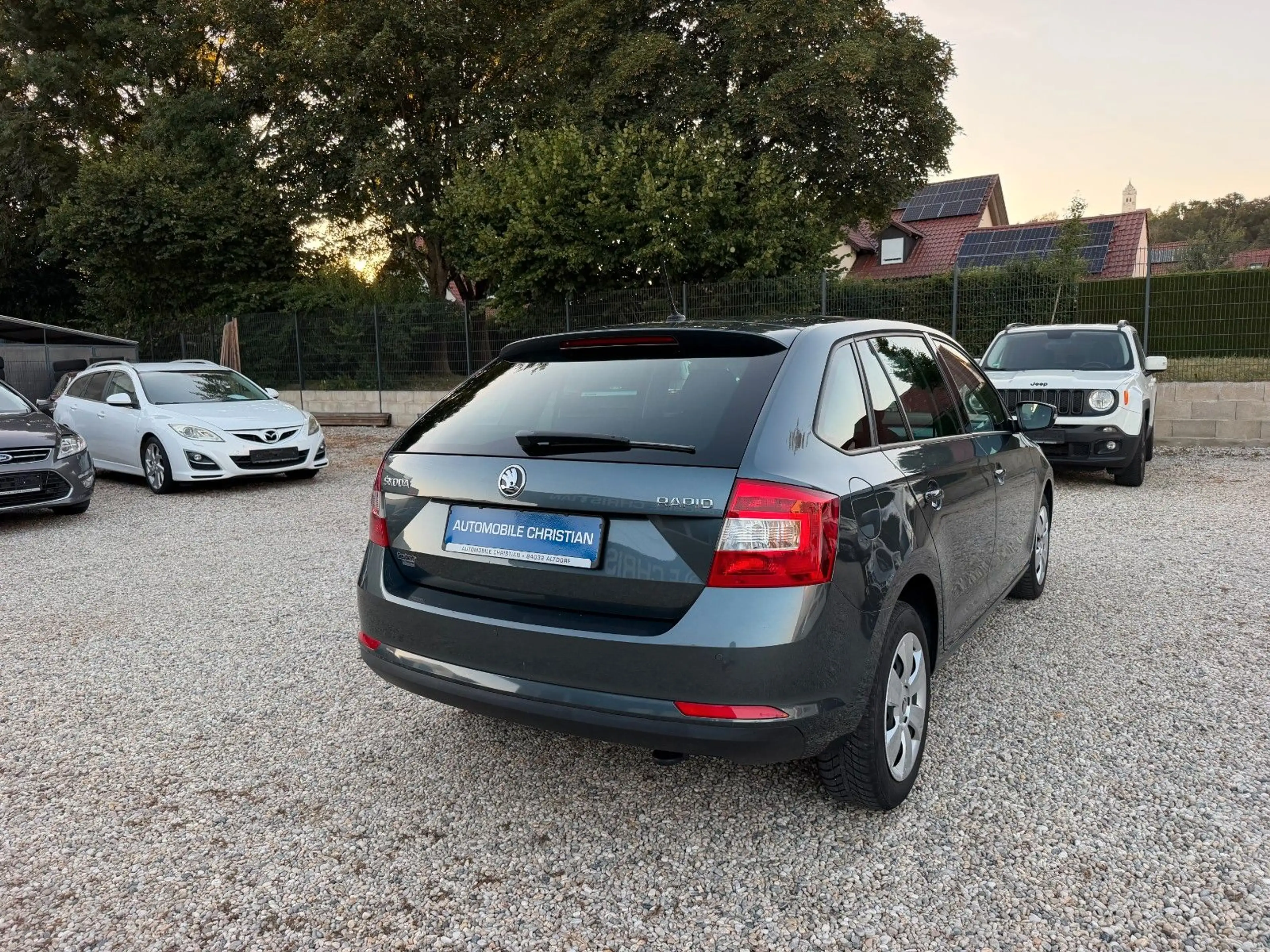 Skoda Rapid/Spaceback Spaceback Ambition Klimaautomatik 2*PDC — photo 6