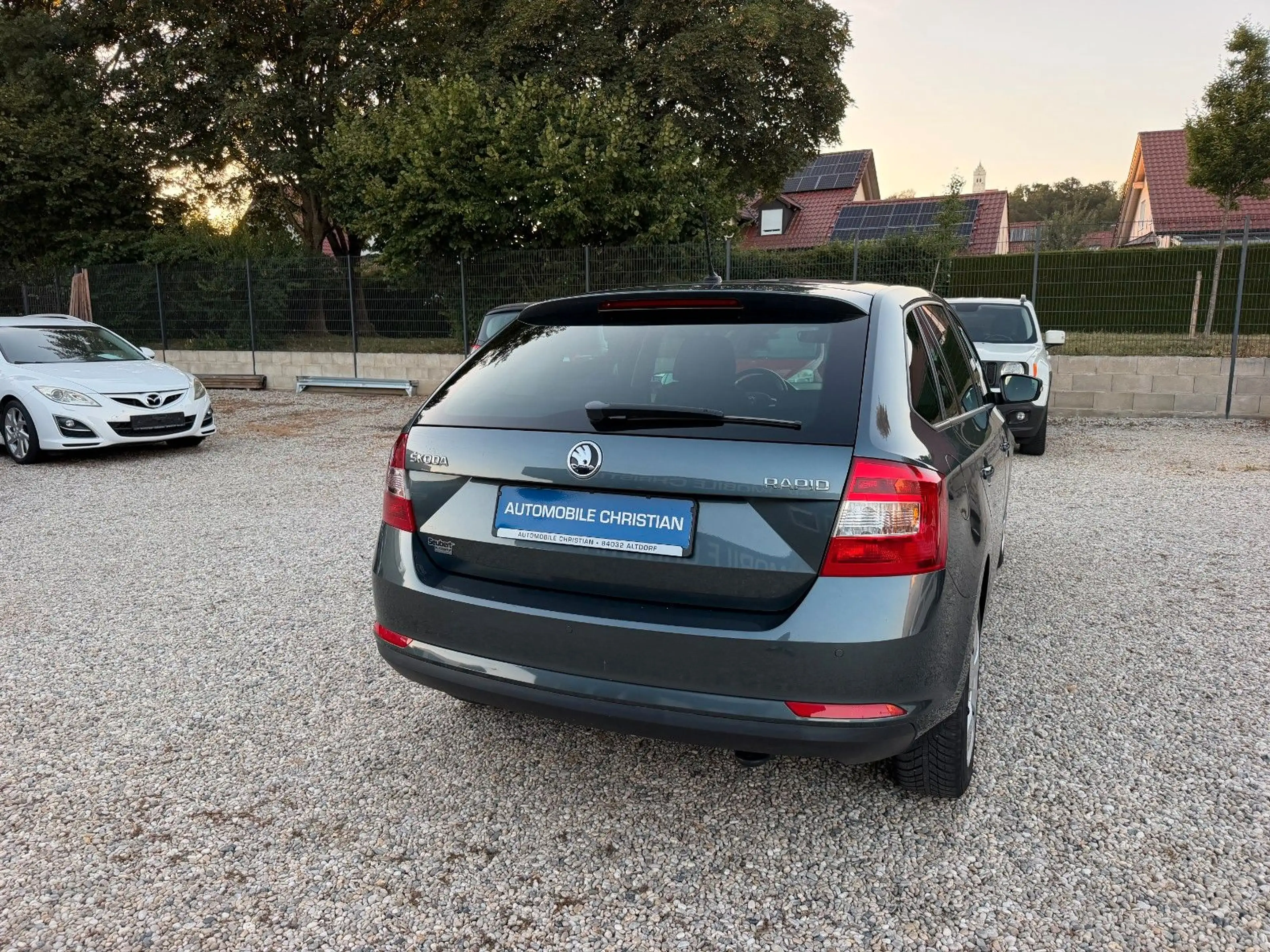 Skoda Rapid/Spaceback Spaceback Ambition Klimaautomatik 2*PDC — photo 7
