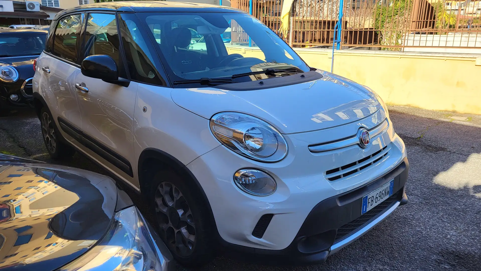 Fiat 500L 500L 1.6 mjt Trekking 105cv Blanc - 1