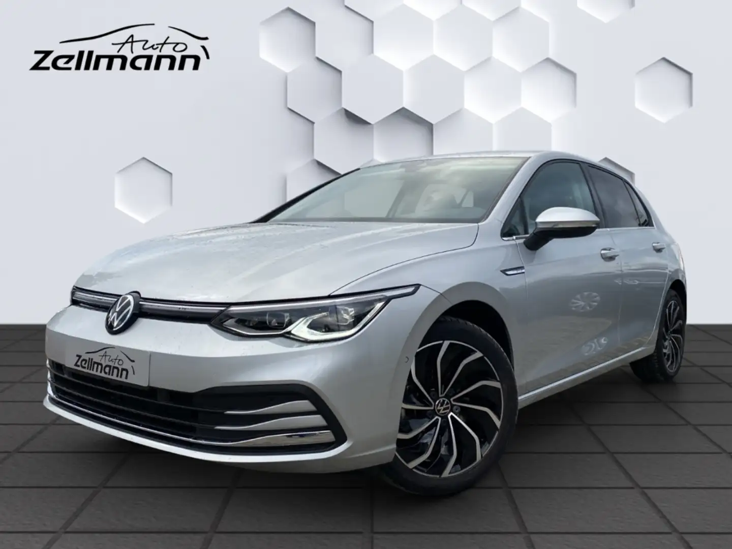 Volkswagen Golf Mildhybrid 1.5 eTSi 110kW DSG LED Navi Park-Assist Argent - 1