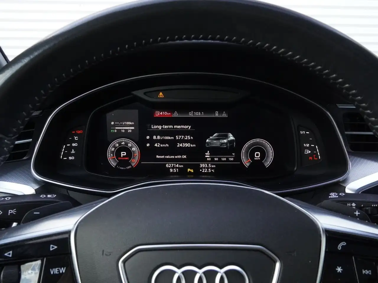 Audi A6 снимка Audi A6