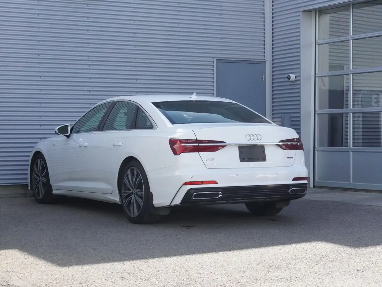 Audi A6 снимка Audi A6