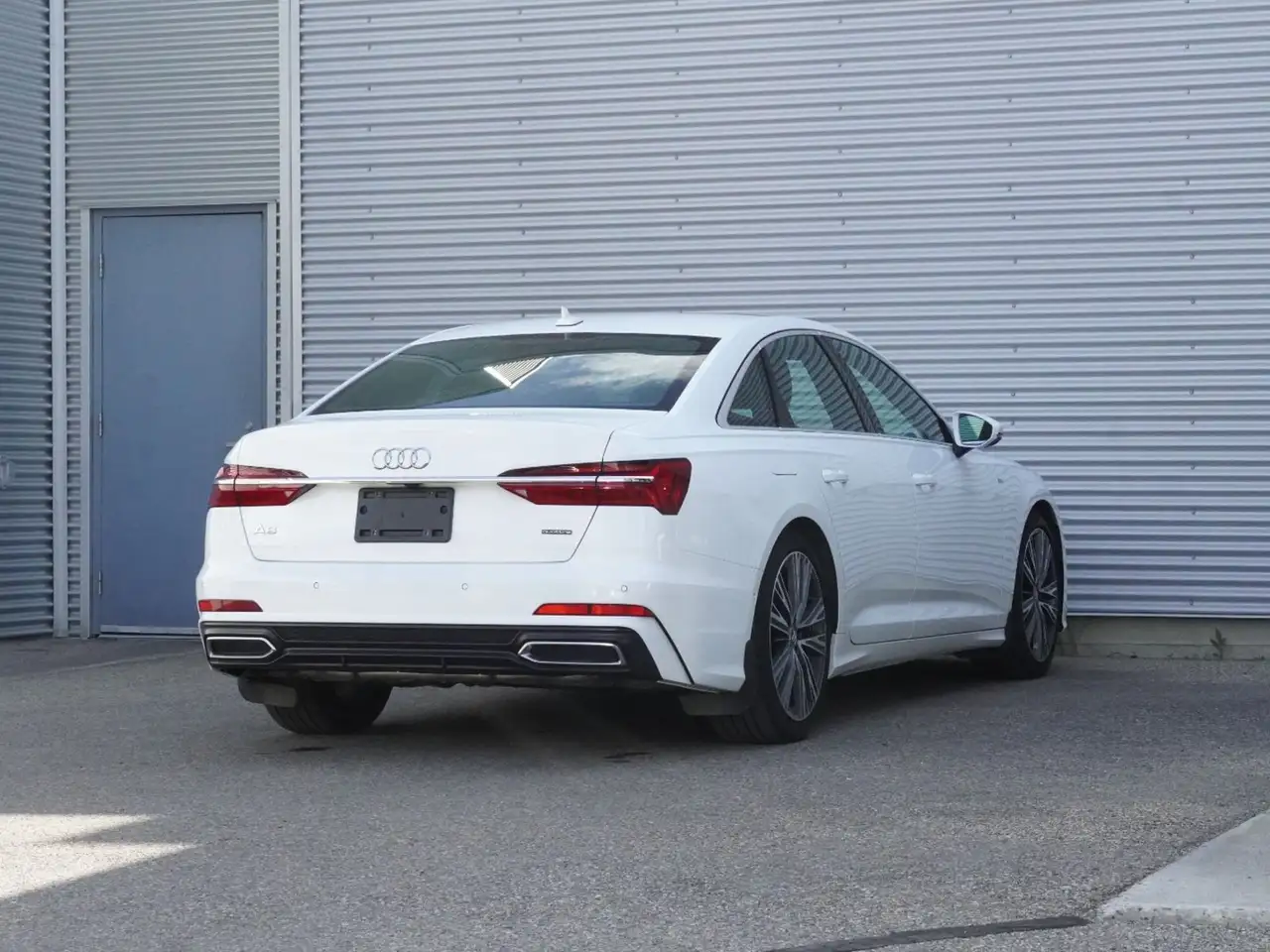 Audi A6 снимка Audi A6